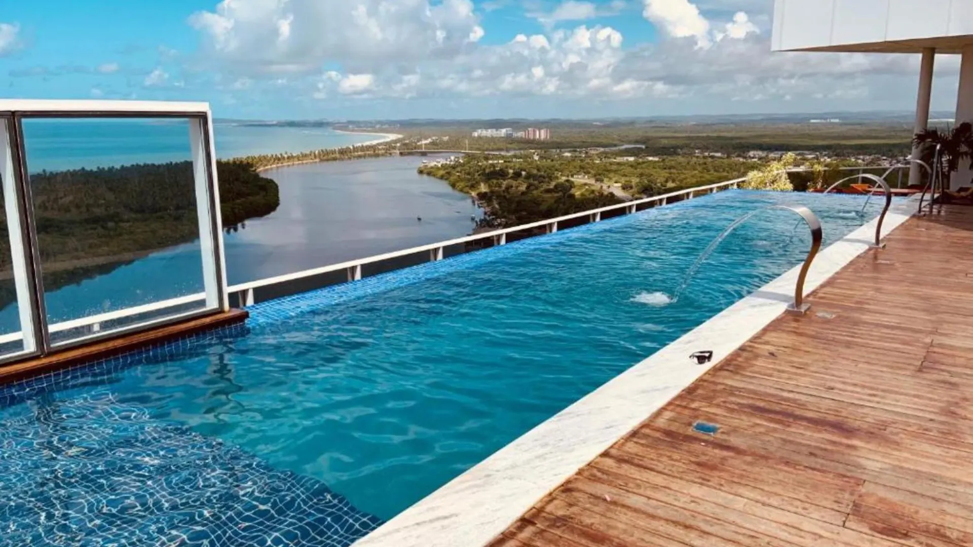 Ezza Experience - Beach Flat Recife Brazil